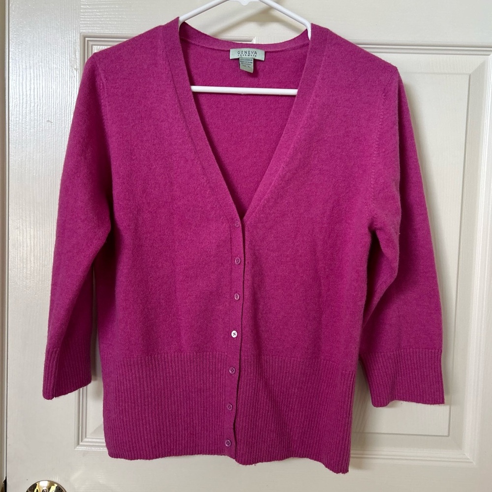 Geneva Fuschia 100% Cashmere cardigan size XL